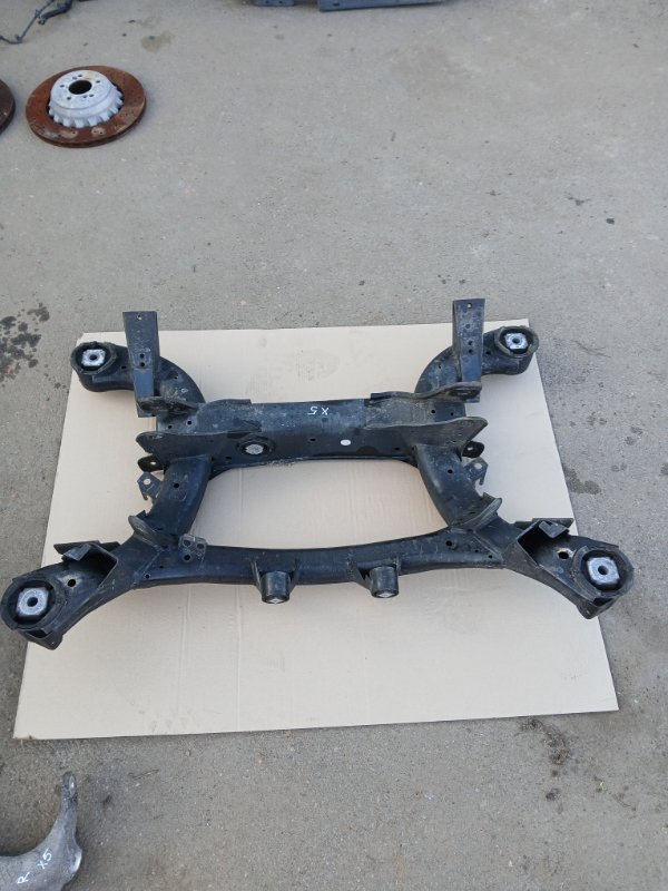 Подрамник/балка подвески задняя X5 2018 F85 4.4 Подрамник/балка подвески задняя X5 2018 F85 4.4