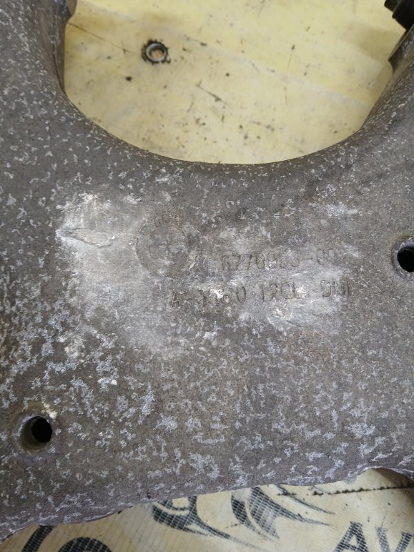 Рычаг задний нижний задний левый X5 2018 F85 4.4 Рычаг задний нижний задний левый X5 2018 F85 4.4