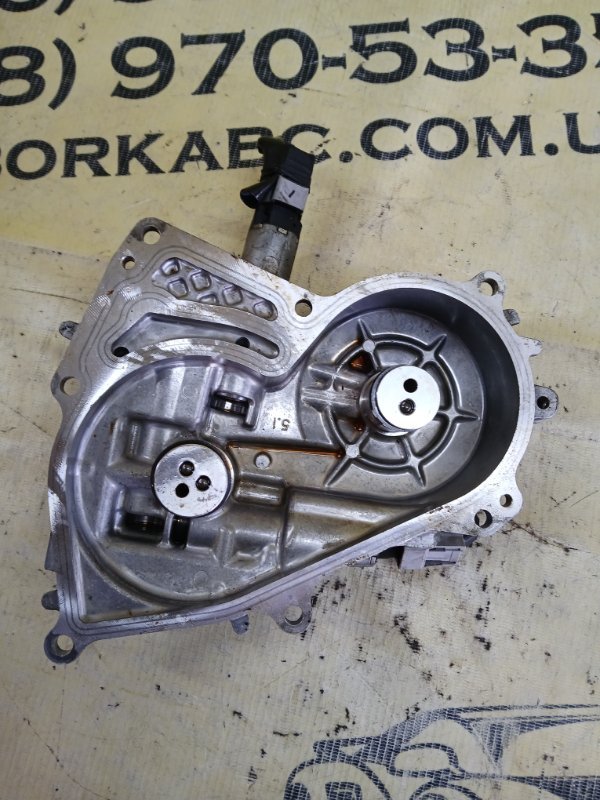 Крышка фазорегулятора левая Nissan Murano Z52 3.5