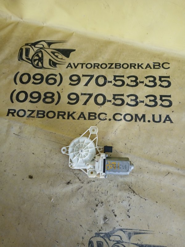 Запчасть моторчик стеклоподъемника передний левый volkswagen Tiguan 2019 TIGUAN 2 2.0 80A959801 Б/У Моторчик стеклоподъемника передний левый volkswagen Tiguan 2019 TIGUAN 2 2.0 80A959801 Б/У