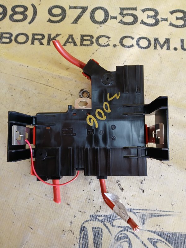 Распределитель потенциалов BMW X3 F25 2.0 Распределитель потенциалов BMW X3 F25 2.0