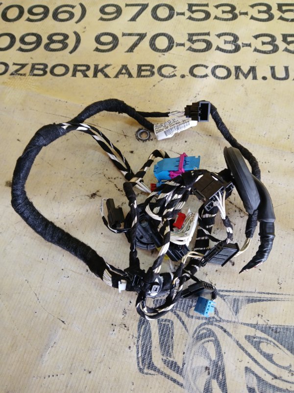 Проводка двери Tiguan 2022 TIGUAN 2 2.0 Проводка двери Tiguan 2022 TIGUAN 2 2.0