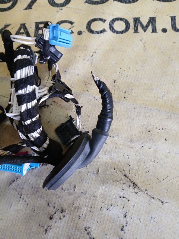 Проводка двери volkswagen Tiguan TIGUAN 2 2.0 Проводка двери volkswagen Tiguan TIGUAN 2 2.0