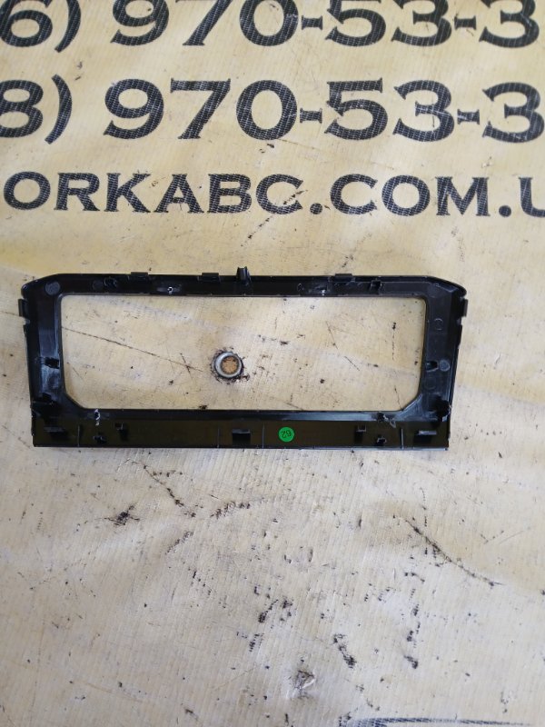 Накладка консоли volkswagen Tiguan TIGUAN 2 2.0 Накладка консоли volkswagen Tiguan TIGUAN 2 2.0