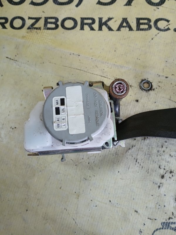 Ремень безопасности задний Q8 2019 3.0 DCBD Ремень безопасности задний Q8 2019 3.0 DCBD