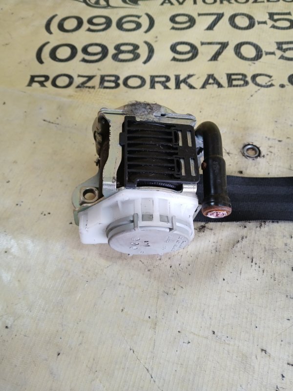 Ремень безопасности задний Q8 2019 3.0 DCBD Ремень безопасности задний Q8 2019 3.0 DCBD