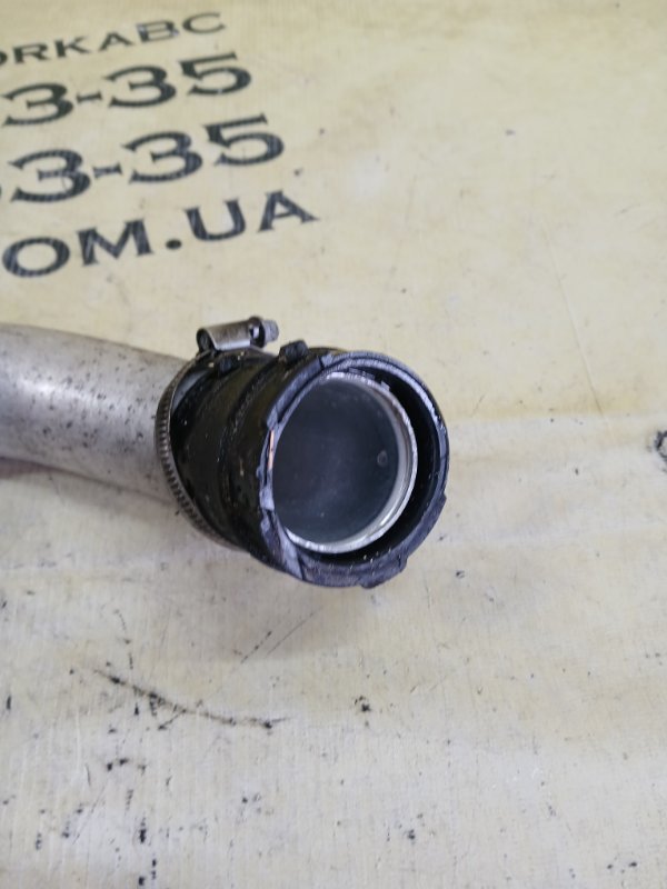 Патрубок интеркулера GLS 450 4MATIC 2018 276 3.0 biturbo Патрубок интеркулера GLS 450 4MATIC 2018 276 3.0 biturbo