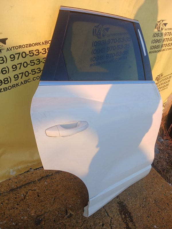 Двери задние правые Q3 2021 83A 2.0 CZRA Двери задние правые Q3 2021 83A 2.0 CZRA