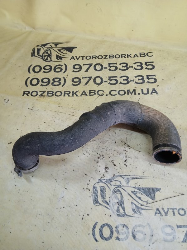 Патрубок интеркулера передний правый Q5 2017 80A 2.0 DAYB