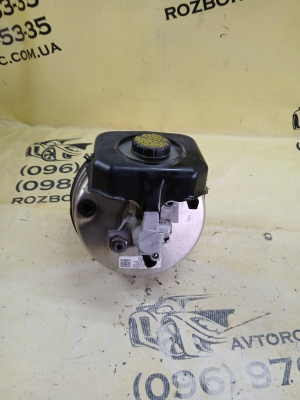 Вакуумный усилитель тормозов Audi A5 Sportback 2.0 CYMC Вакуумный усилитель тормозов Audi A5 Sportback 2.0 CYMC