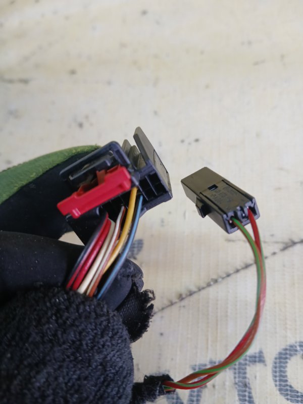 Зеркало заднего вида боковое переднее правое Tiguan 2019 Allspace 2.0 DGUA Зеркало заднего вида боковое переднее правое Tiguan 2019 Allspace 2.0 DGUA