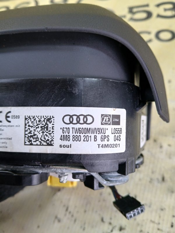 Подушка безопасности в руль Q7 2020 4M DCBD Подушка безопасности в руль Q7 2020 4M DCBD