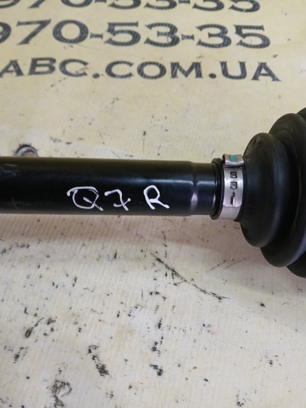 Полуось передний правый Q7 2020 4M DCBD Полуось передний правый Q7 2020 4M DCBD