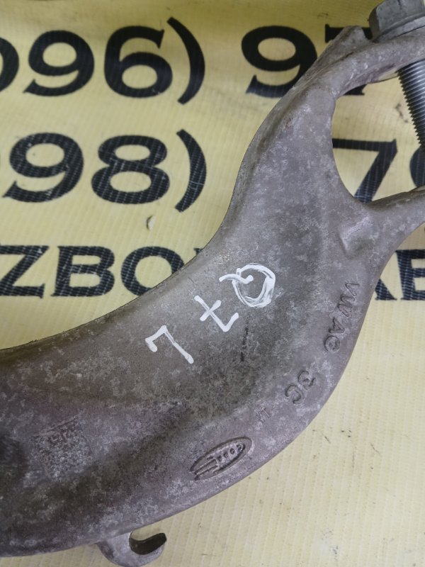 Амортизатор подвески передний левый Q7 2020 4M DCBD Амортизатор подвески передний левый Q7 2020 4M DCBD