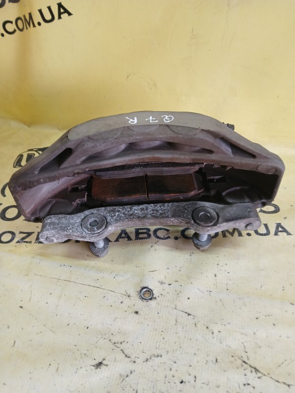 Супорт передний правый Q7 2020 4M DCBD Супорт передний правый Q7 2020 4M DCBD