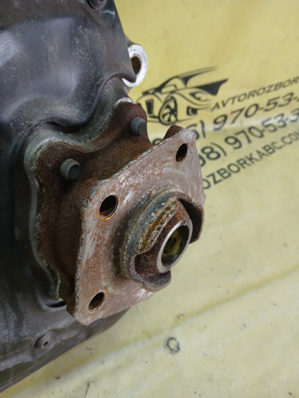 Цапфа передняя левая Q7 2020 4M DCBD Цапфа передняя левая Q7 2020 4M DCBD