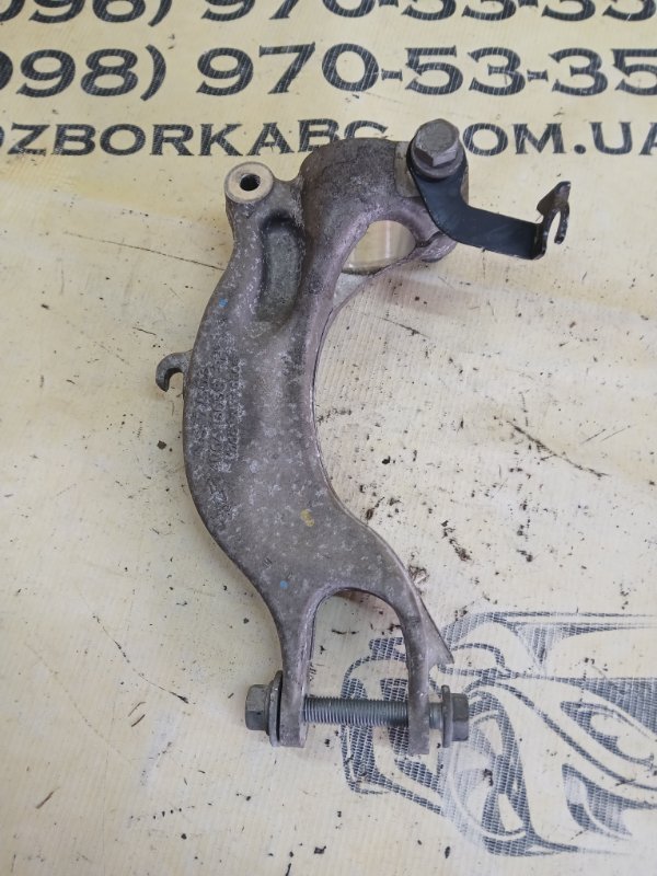 Кронштейн амортизатора передний правый Audi Q7 4M DCBD Кронштейн амортизатора передний правый Audi Q7 4M DCBD