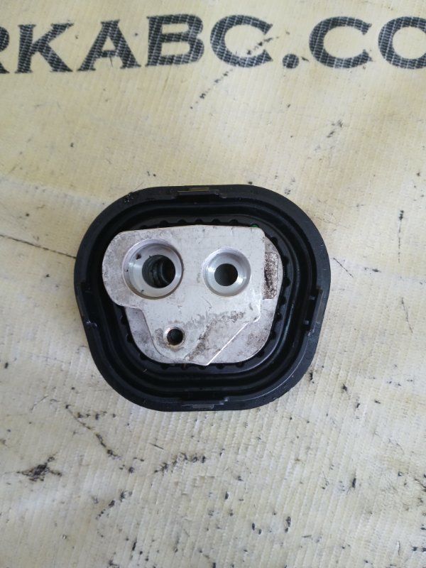 Втулка резиновая Audi Q7 4M DCBD Втулка резиновая Audi Q7 4M DCBD