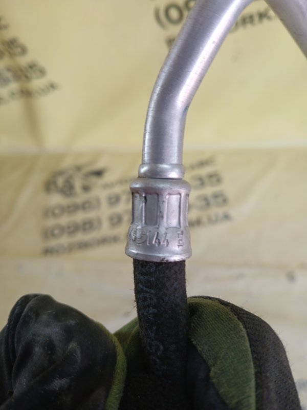 Трубка масляная Q7 2020 4M DCBD Трубка масляная Q7 2020 4M DCBD