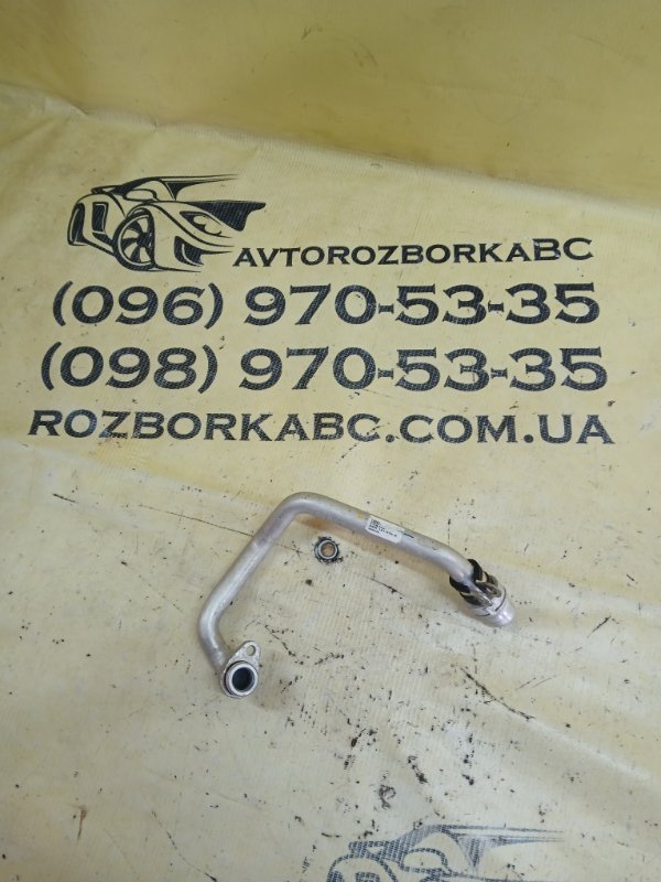 Запчасть трубка системи охлаждение Audi Q7 2020 4M DCBD 06M 121 075 S Б/У Трубка системи охлаждение Audi Q7 2020 4M DCBD 06M 121 075 S Б/У