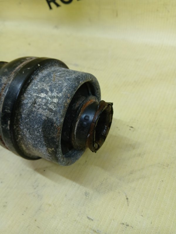 Карданний вал Q7 2020 4M DCBD Карданний вал Q7 2020 4M DCBD