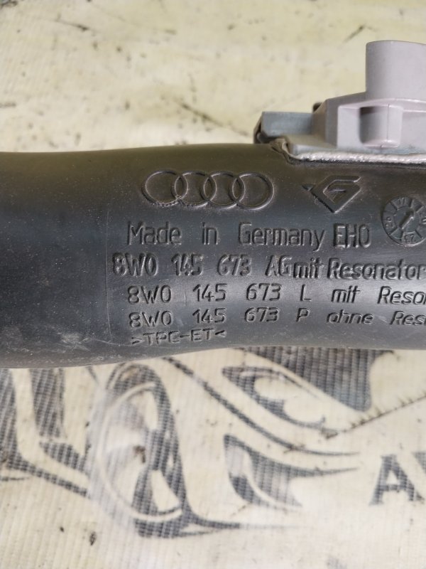 Патрубок интеркулера Audi A5 Sportback 2.0 CYMC Патрубок интеркулера Audi A5 Sportback 2.0 CYMC