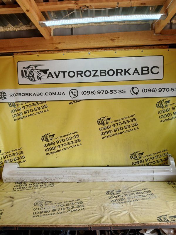 Накладка порога левая Volvo XC90 2021 2.0 A2 31672376 Б/У