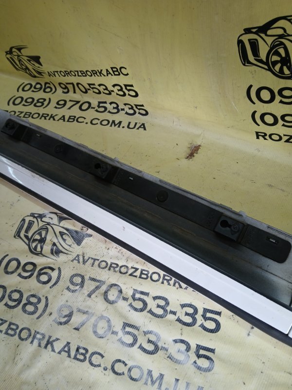 Накладка порога левая XC90 2021 2.0 A2