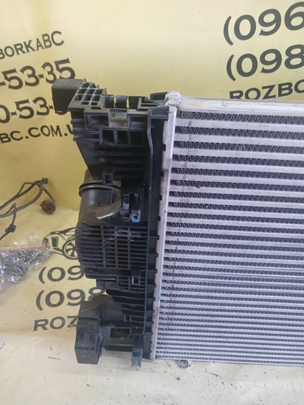 Радиатор интеркуллера GLB 2022 250 26092030411829 Радиатор интеркуллера GLB 2022 250 26092030411829