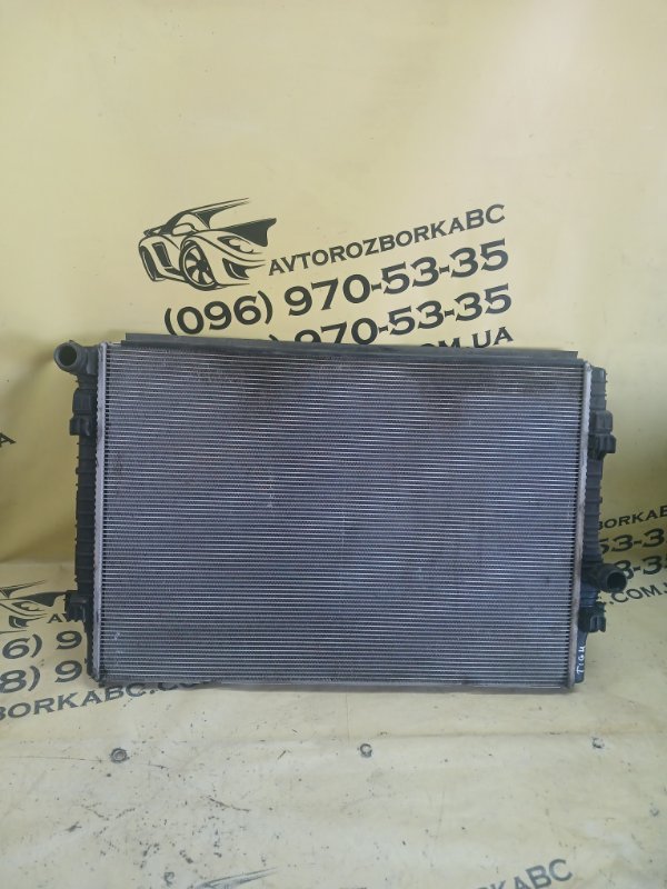 Запчасть радиатор охлаждение двигателя Volkswagen Tiguan 2019 Allspace 2.0 DGUA 5WA121251H Б/У Радиатор охлаждение двигателя Volkswagen Tiguan 2019 Allspace 2.0 DGUA 5WA121251H Б/У