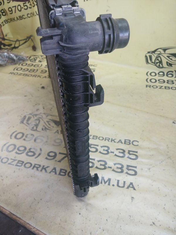 Радиатор охлаждение двигателя Tiguan 2019 Allspace 2.0 DGUA Радиатор охлаждение двигателя Tiguan 2019 Allspace 2.0 DGUA