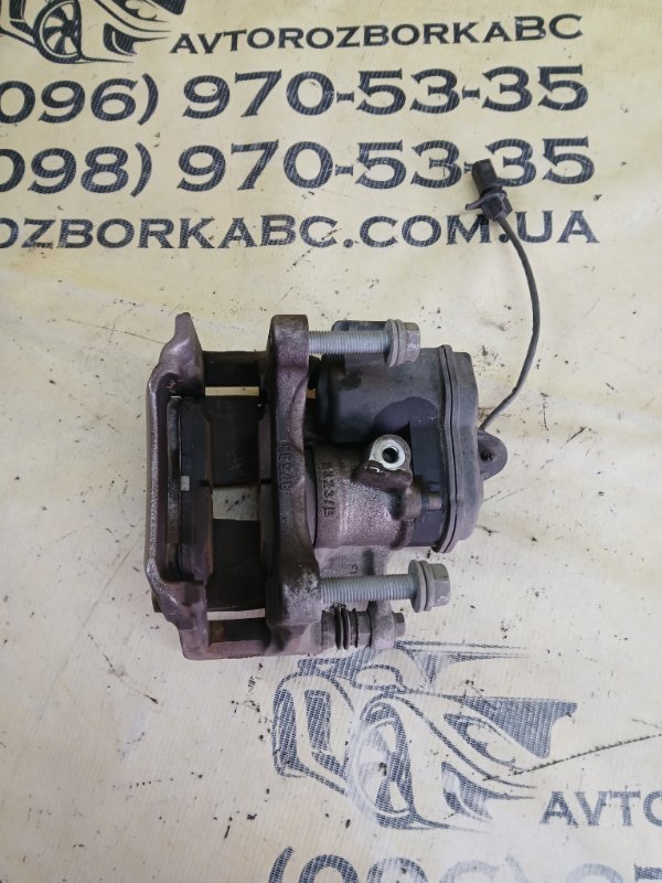 Суппорт тормозной задний левый Q7 2016 4M 3.0