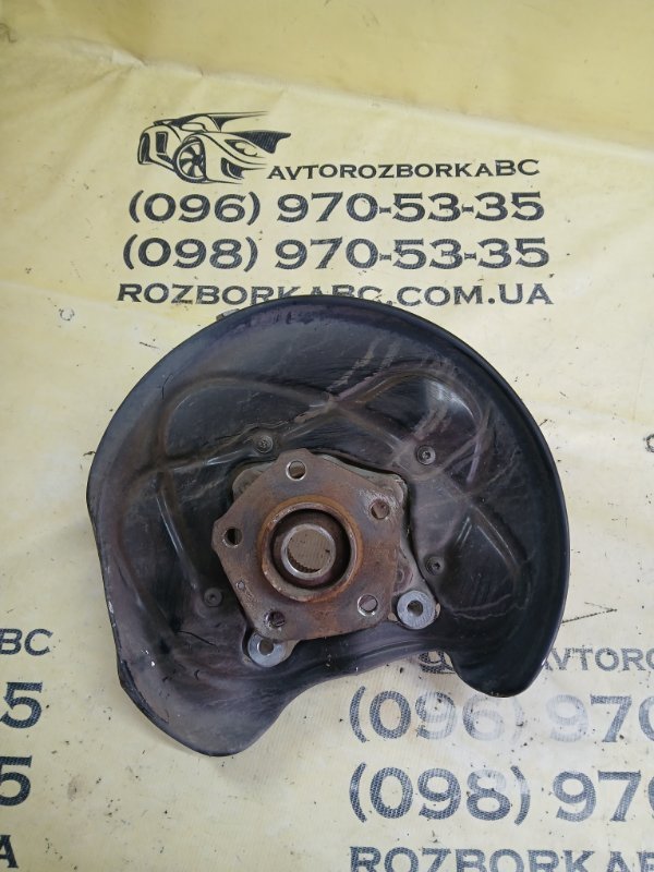 Запчасть цапфа задняя правая Audi Q7 2016 4M 3.0 4M0505432Q Б/У Цапфа задняя правая Audi Q7 2016 4M 3.0 4M0505432Q Б/У