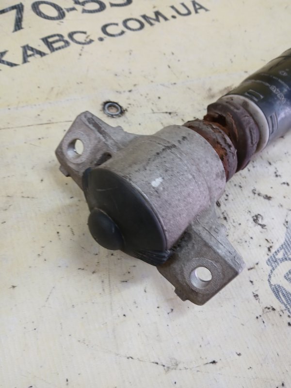 Амортизатор задний правый Q7 2016 4M 3.0 Амортизатор задний правый Q7 2016 4M 3.0