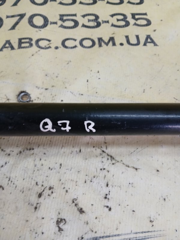 Полуось задний правый Q7 2016 4M 3.0 Полуось задний правый Q7 2016 4M 3.0