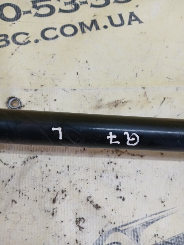 Полуось задний левый Q7 2016 4M 3.0 Полуось задний левый Q7 2016 4M 3.0