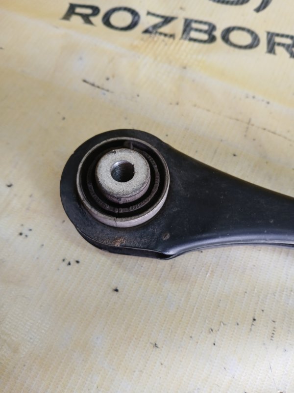 Рычаг поперечный задний левый Q7 2016 4M 3.0 Рычаг поперечный задний левый Q7 2016 4M 3.0