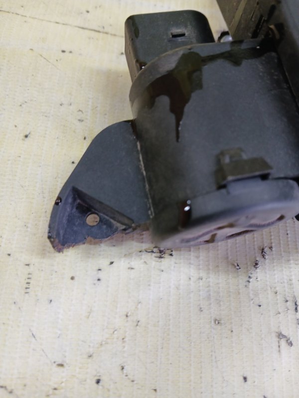 Распределитель потенциалов Audi Q7 4M 3.0 Распределитель потенциалов Audi Q7 4M 3.0