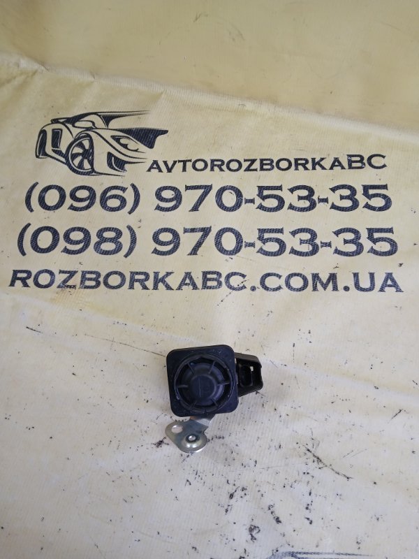 Запчасть сирена сигнализации Audi Q7 2016 4M 3.0 5Q0951605A Б/У Сирена сигнализации Audi Q7 2016 4M 3.0 5Q0951605A Б/У