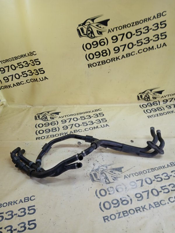 Запчасть патрубок отопителя Audi Q7 2016 4M 3.0 4M1819350 Б/У Патрубок отопителя Audi Q7 2016 4M 3.0 4M1819350 Б/У