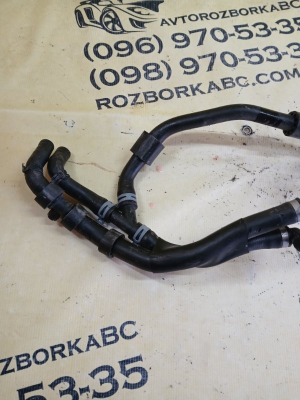 Патрубок отопителя Q7 2016 4M 3.0 Патрубок отопителя Q7 2016 4M 3.0