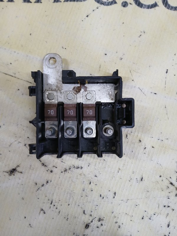 Блок предохранителей Q7 2016 4M 3.0 Блок предохранителей Q7 2016 4M 3.0