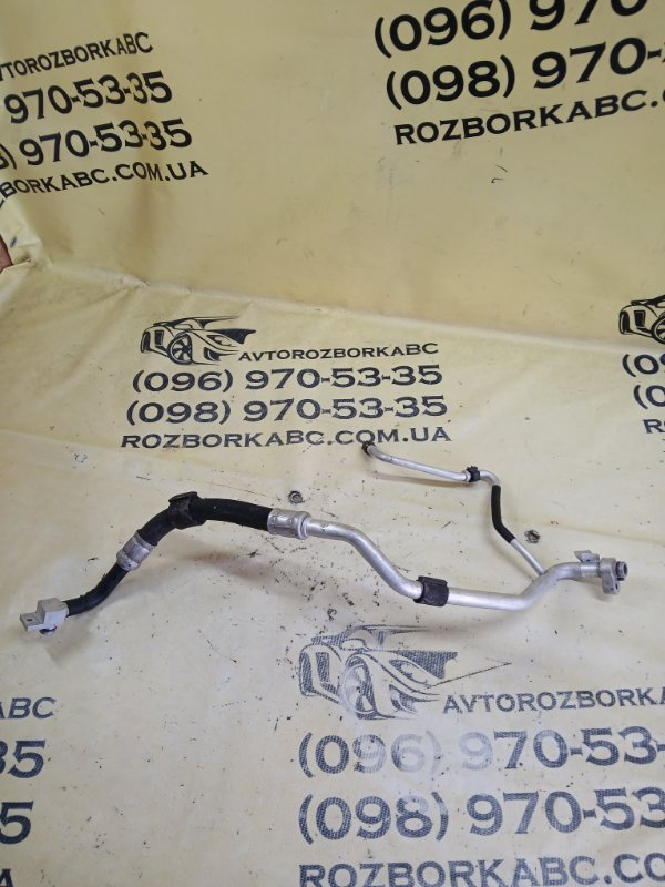 Запчасть трубка кондиционера Audi Q7 2016 4M 3.0 4M1820740K Б/У Трубка кондиционера Audi Q7 2016 4M 3.0 4M1820740K Б/У