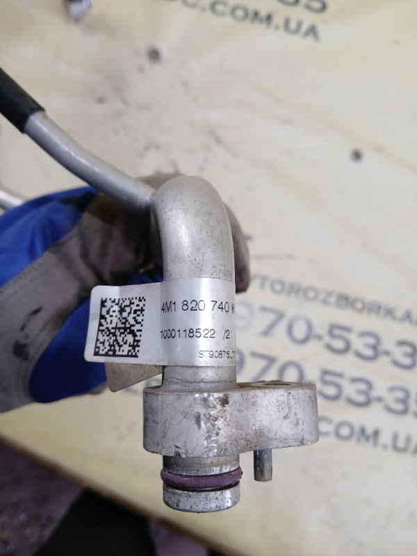 Трубка кондиционера Q7 2016 4M 3.0 Трубка кондиционера Q7 2016 4M 3.0