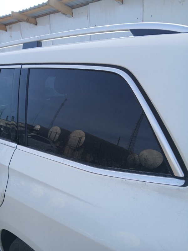 Форточка кузова задняя левая Mercedes-Benz gl 450 2015 x166 276 3.0 biturbo A1666700349 Б/У