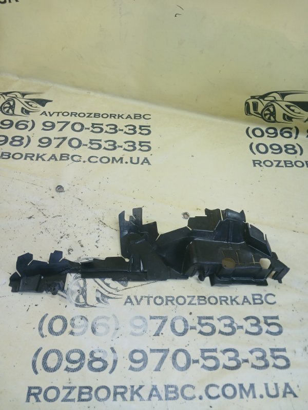 Дефлектор радиатора правый Tiguan 2019 Allspace 2.0 DGUA Дефлектор радиатора правый Tiguan 2019 Allspace 2.0 DGUA