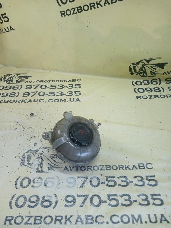 Запчасть бачок расширительный Volkswagen Tiguan 2019 Allspace 2.0 DGUA 5QM121407C Б/У Бачок расширительный Volkswagen Tiguan 2019 Allspace 2.0 DGUA 5QM121407C Б/У