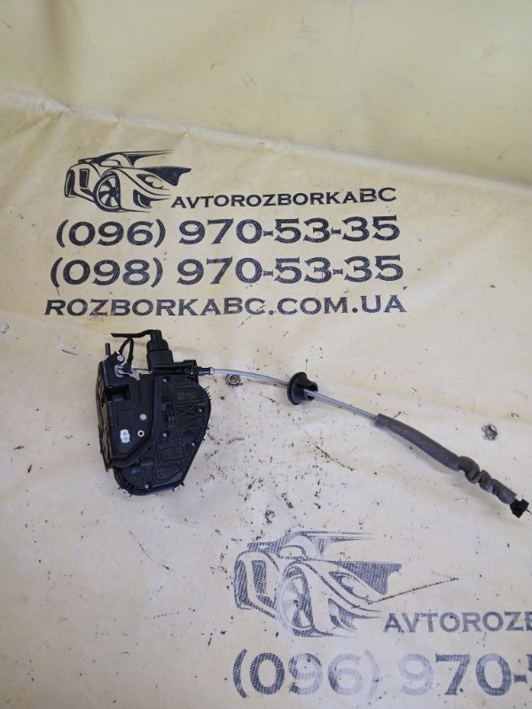 Замок двери задний правый Audi Q7 2020 4M DCBD 4G0839016N Б/У