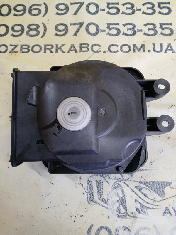 Динамик передний правый BMW X1 F48 B46A20 Динамик передний правый BMW X1 F48 B46A20