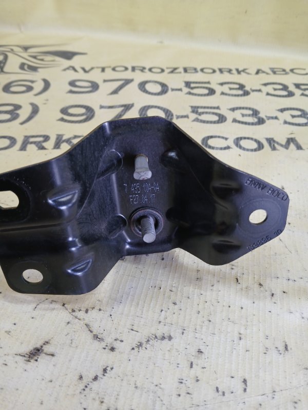 Скоба замка капота BMW X1 F48 B46A20